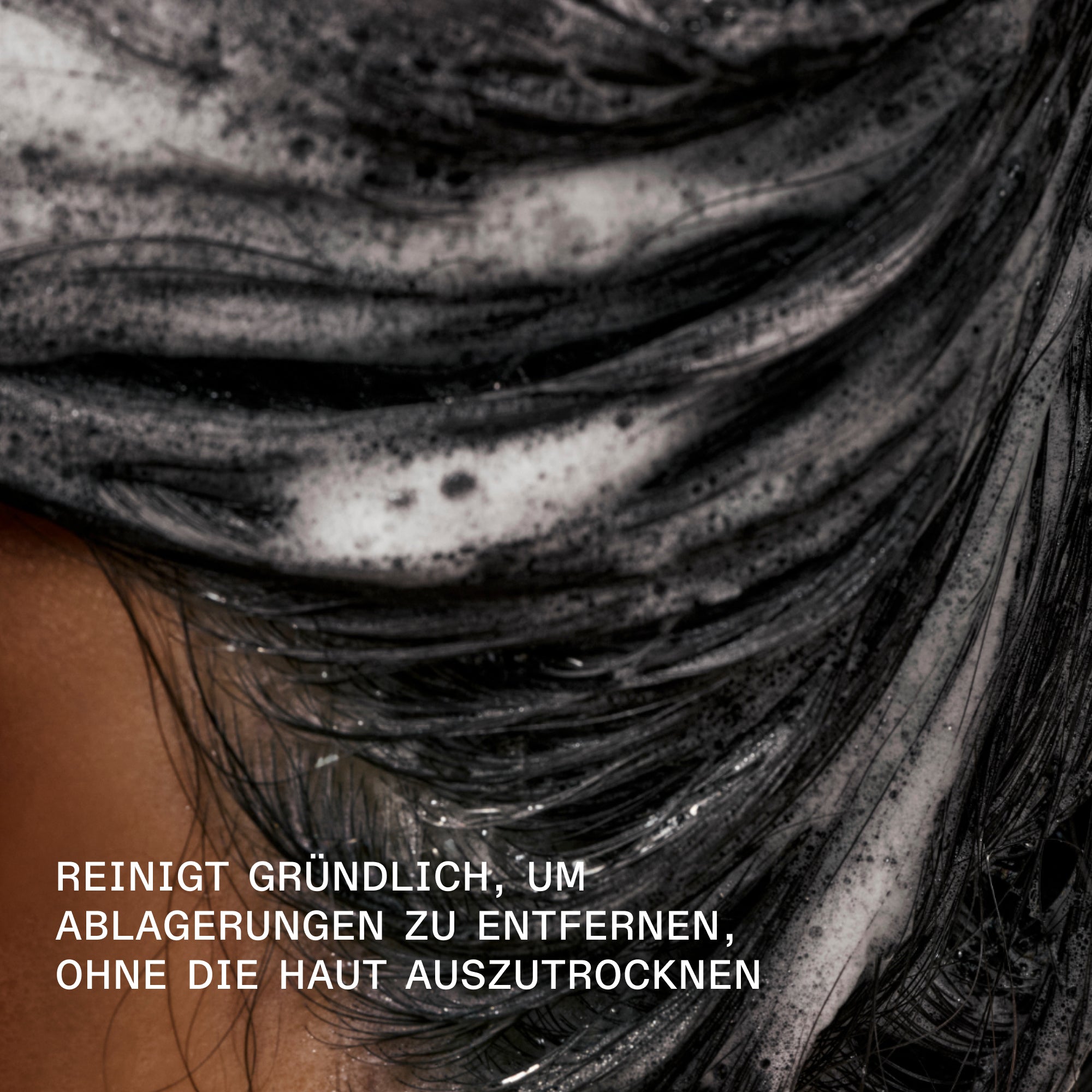 Original OLAPLEX® N°4C Clarifying Shampoo